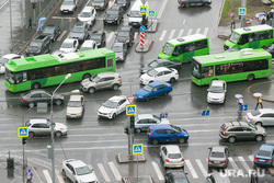 Пробка. Тюмень, автомобили, машины, пробка, затор, перекресток, затор на дороге, пробка машины, пробка автомобильная