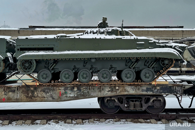 «Курганмашзавод» отправил на фронт новую партию боевых машин пехоты БМП-3