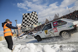 Чемпионат автогонок на льду трек 400. Пермь, финиш, гонки на льду