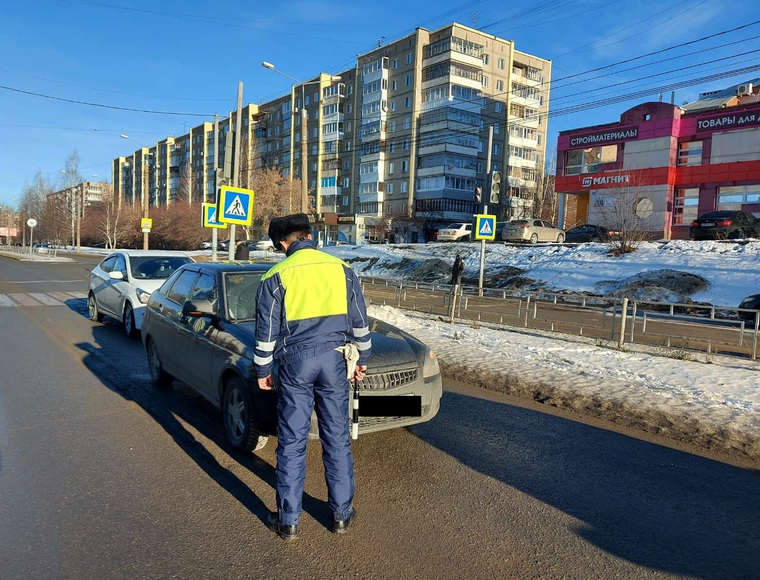 ДТП произошло 6 ноября около 13:00 по улице Зари, 8