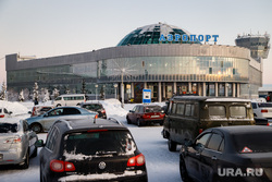 Виды Салехарда, аэропорт, стоянка, город салехард, парковка