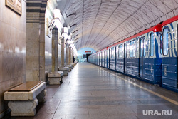Станция "Спортивная" Московского метрополитена. Москва, метро