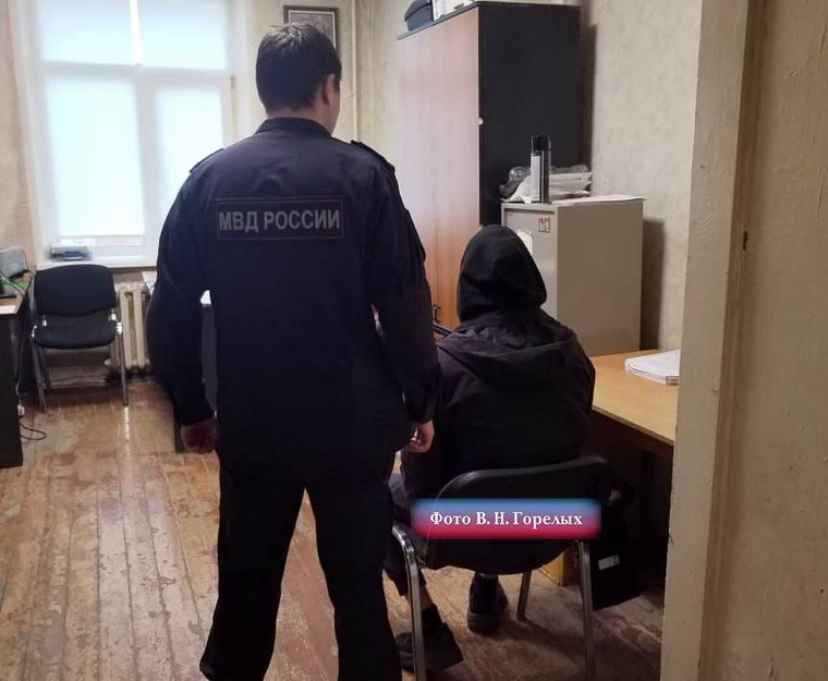 Второго подозреваемого задержали в квартире у бабушки