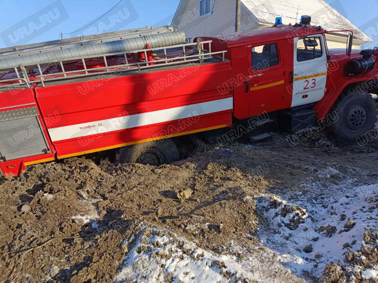Вызов, на который выехали звериноголовские пожарные, оказался ложным