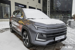 Автомобиль "Москвич 3" в автосалоне "Сатурн - Р auto". Пермь, автосалон, импортозамещение, москвич 3, шоу рум