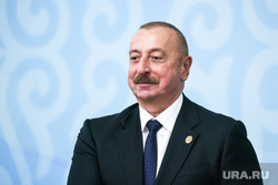 Совместное фотографирование глав независимых государств СНГ. Бишкек, Республика Киргизия, алиев ильхам
