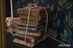 Репетиция спектакля "Солярис", Театр-Театр. Пермь, связка книг