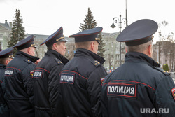 Вручение служебных автомобилей сотрудникам полиции. Пермь, полиция, строй, шеврон полиция