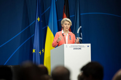 Шольц Олаф, Официальный сайт канцлера Германии, Kugler, Урсула фон дер Ляйен