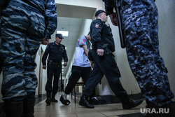 Мера пресечения по подростку, убившему свою подругу. Екатеринбург, задержанный, суд, мера пресечения, конвой