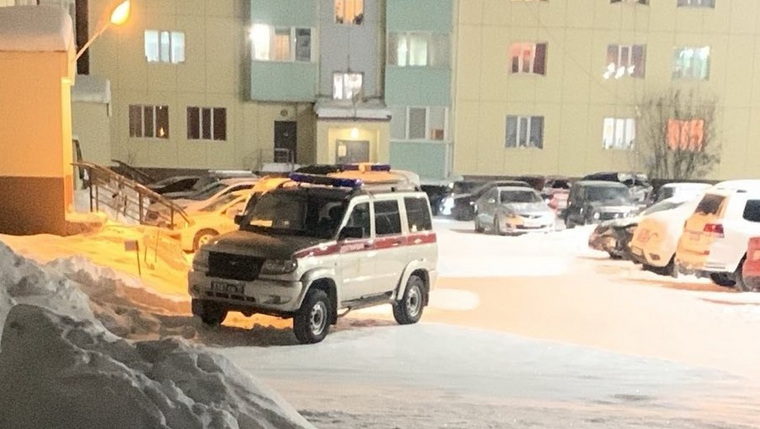 На место ЧП прибыли сотрудники силовых структур