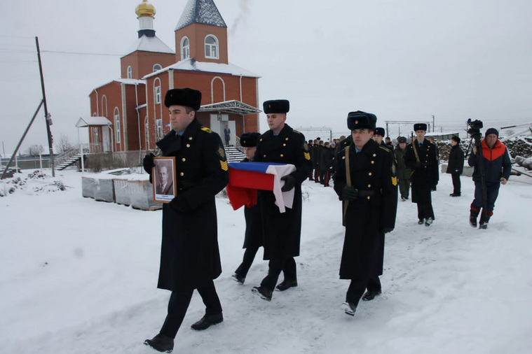 Останки красноармейца захоронили в Лебяжьевском округе