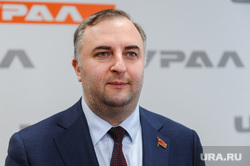 Депутаты заксобрания на автозаводе «Урал» в Миассе. Челябинск, гербер олег
