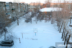 Зимний Курган., зима, двор в снегу, вид сверху