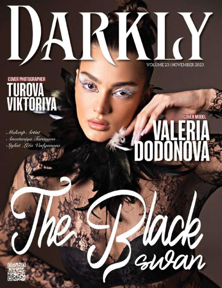 Модный журнал DARKLY опубликовал на обложке снимок, на котором запечатлена сургутянка Валерия Додонова