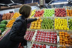 Юго-западный район. Екатеринбург, покупатель, продукты, фрукты, рынок, магазин, витрина, прилавок