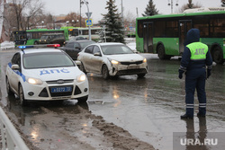 ДПС у вокзала. Тюмень , дпс