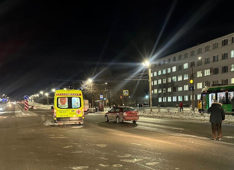 ДТП произошло на улице Черкасской