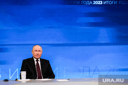 О чем говорил Путин во время прямой линии: главные заявления президента