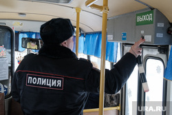Профилактическое мероприятие «Автобус» Дорожные полицейские проверяют соответствие технического состояния. Курган, пазик, автобус, маршрутка, проверка документов, паз
