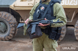 Военная подготовка к службе в зоне СВО. Центр Стрелец.Пермь, автомат калашникова, оружие, стрелки, спецназ, чвк, вс рф, сво, армия россии, штурмовики, военный