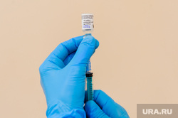 Вакцинация иностранцев от коронавирусной инфекции. Челябинск, укол, прививка, вакцинация, коронавирус, covid, ковид, спутник лайт