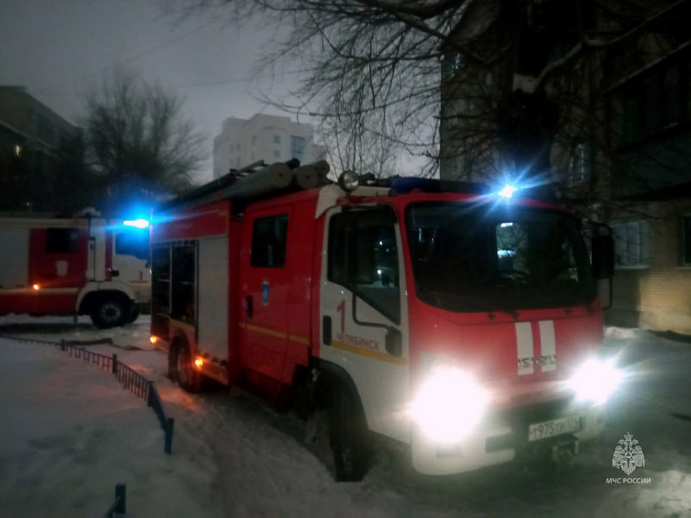 Пожар превратил в трагедию праздник жителей дома на улице Воровского queiueiqutirkatf