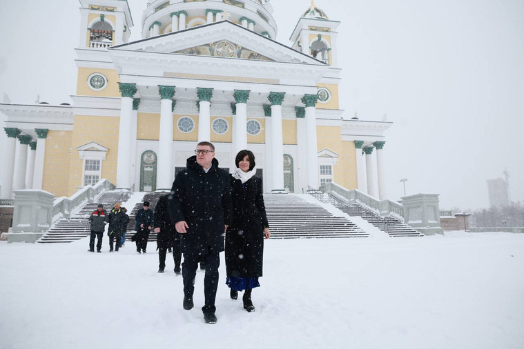 Текслер вместе с семьей отправился в храм Святого преподобного Сергия Радонежского