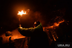 Майдан. Украина. Ночь 19-20.02.14 Конец перемирия. Киев, майдан, боец, беспорядки, война, огонь, факел