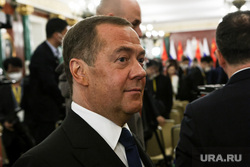 Президент России Владимир Путин и председатель КНР Си Цзинь Пин на встрече во время совместного заявления в Кремле. Москва, медведев дмитрий