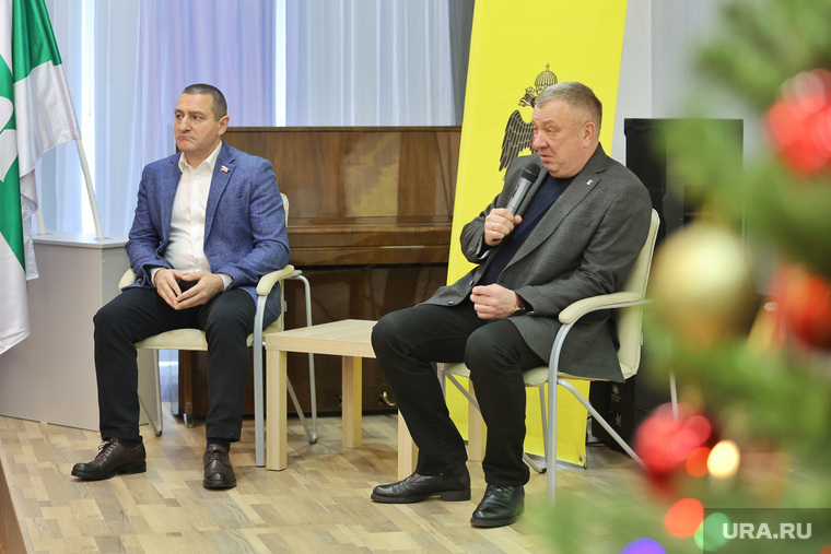 Гурулев приехал в Курган по приглашению депутата Госдумы Александра Ильтякова (слева)