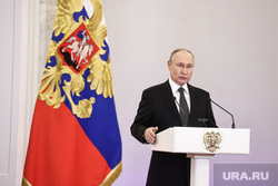 Президент России Владимир Путин на вручении наград Героям России в Кремле. Москва, путин владимир