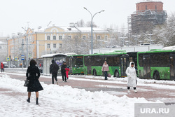 Снежный город. Тюмень, снег, улица ленина, зима, погода, снегопад