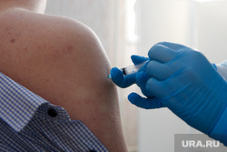 Вакцинация старшеклассников а лицее N 88. Екатеринбург , укол, covid, вакцина для детей COVID-19, Гам-Ковид-Вак-М, вакцинация детей от covid-19