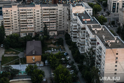 Виды Екатеринбурга, двор, недвижимость, вторичное жилье, вторичка