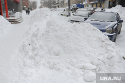 Мэр Челябинска Котова поручила расчистить от снега подходы к школам