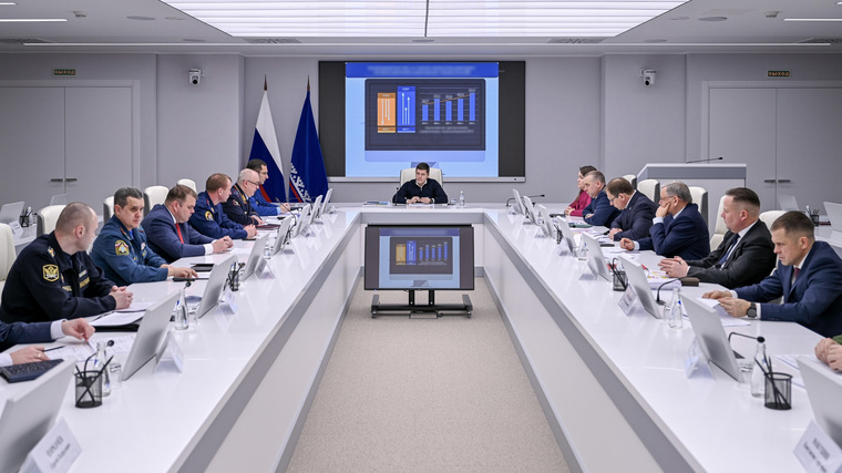 Дмитрий Артюхов провел совещание с ответственными за безопасность