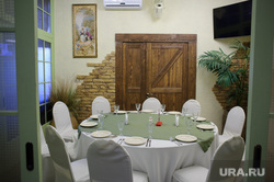 Клуб "Белая лошадь" в Кадниково, обеденный зал, вип комната