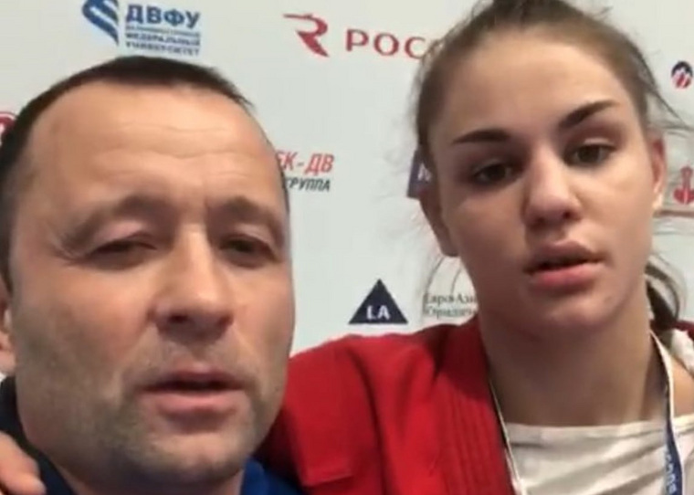 На фотографии Ева Огнивова и ее тренер Андрей Морозов
