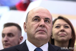 Премьер-министр России Михаил Мишустин на осмотре выставки "Россия" вместе с главами правительств стран-участниц СНГ. Москва, мишустин михаил