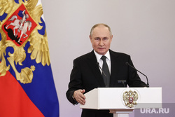 Президент России Владимир Путин на вручении наград Героям России в Кремле. Москва, путин владимир
