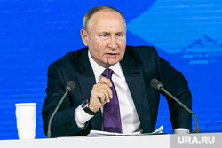 Семнадцатая ежегодная пресс-конференция президента РФ. Москва, портрет, путин владимир, топ