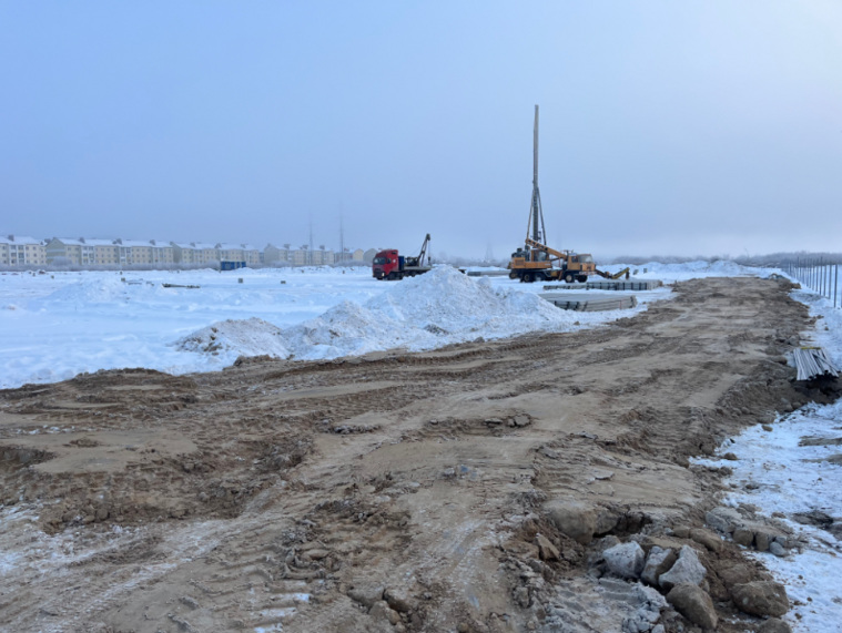 Застройщик из Тюмени начал строить первый дом на озере Черное в Заозерном районе Кургана