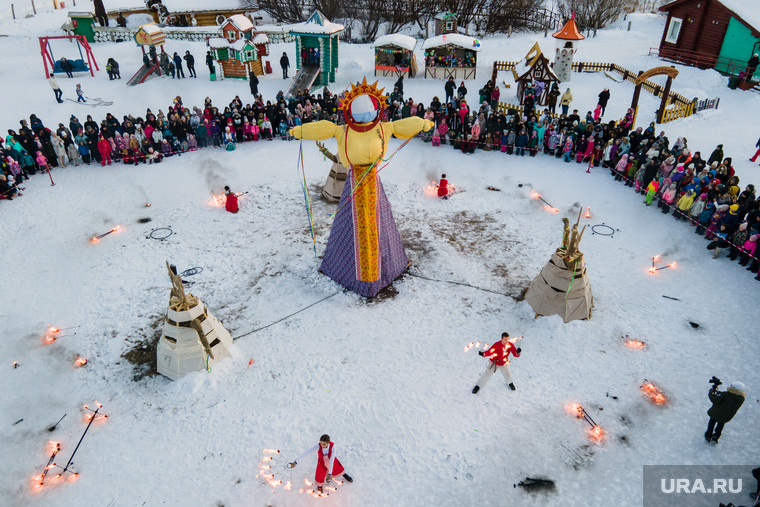 Масленица в Свердловской области, традиция, масленица, проводы зимы, чучело зимы