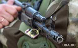 Военная подготовка к службе в зоне СВО. Центр Стрелец.Пермь, автомат калашникова, оружие, стрелки, спецназ, чвк, вс рф, сво, армия россии, штурмовики, военный