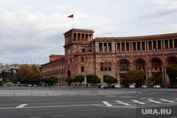Затухший конфликт Армении и Азербайджана грозит вспыхнуть вновь: что происходит на границе