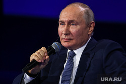 Владимир Путин на Третьей Международной олимпиаде по финансовой безопасности. Сочи, путин владимир
