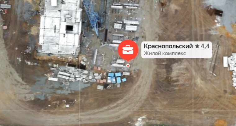 Площадь участка, на котором планируется построить высотный дом, составляет 3800 квадратных метров