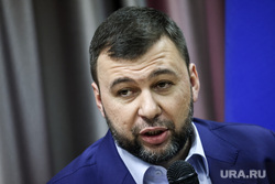 Денис Пушилин на встрече с журналистами в посольстве ДНР. Москва, пушилин денис