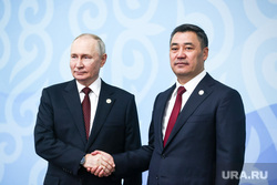 Совместное фотографирование глав независимых государств СНГ. Бишкек, Республика Киргизия, путин владимир, жапаров садыр